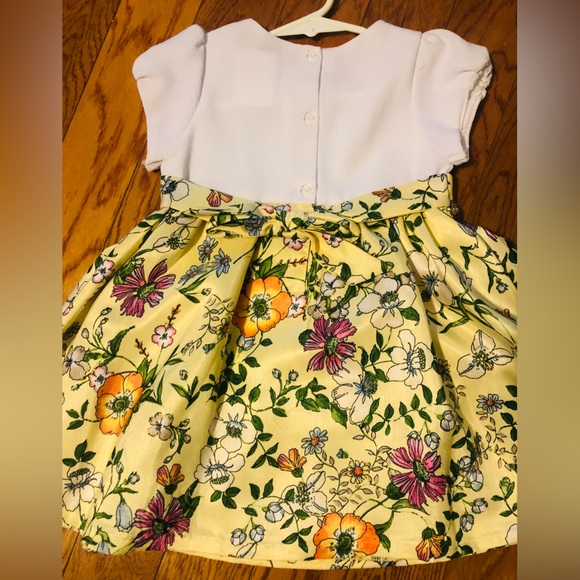 White and yellow floral print dress in size 24m - Picture 2 of 3